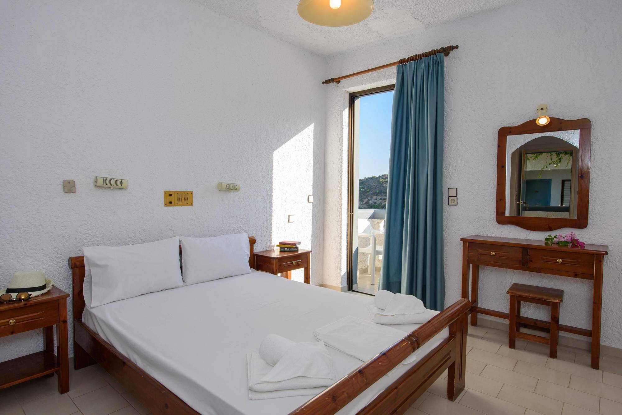 Fevro Hotel Агиа Галини Экстерьер фото