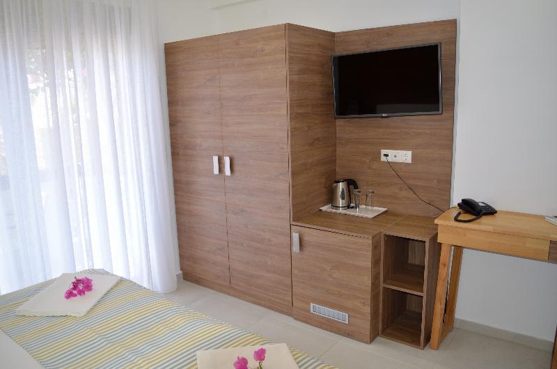 Fevro Hotel Агиа Галини Экстерьер фото