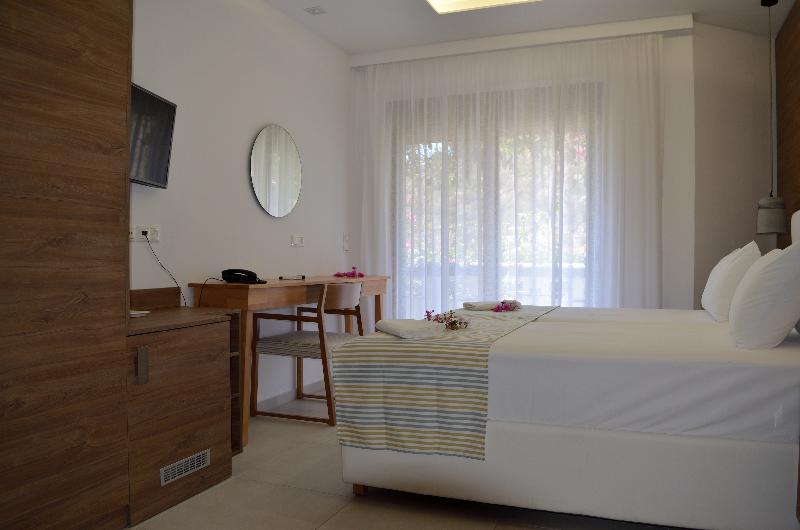 Fevro Hotel Агиа Галини Экстерьер фото